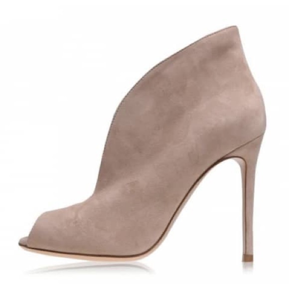 GIANVITO ROSSI Vamp 105mm Camel Suede Ankle Boots (Size 40) - Picture 3 of 9